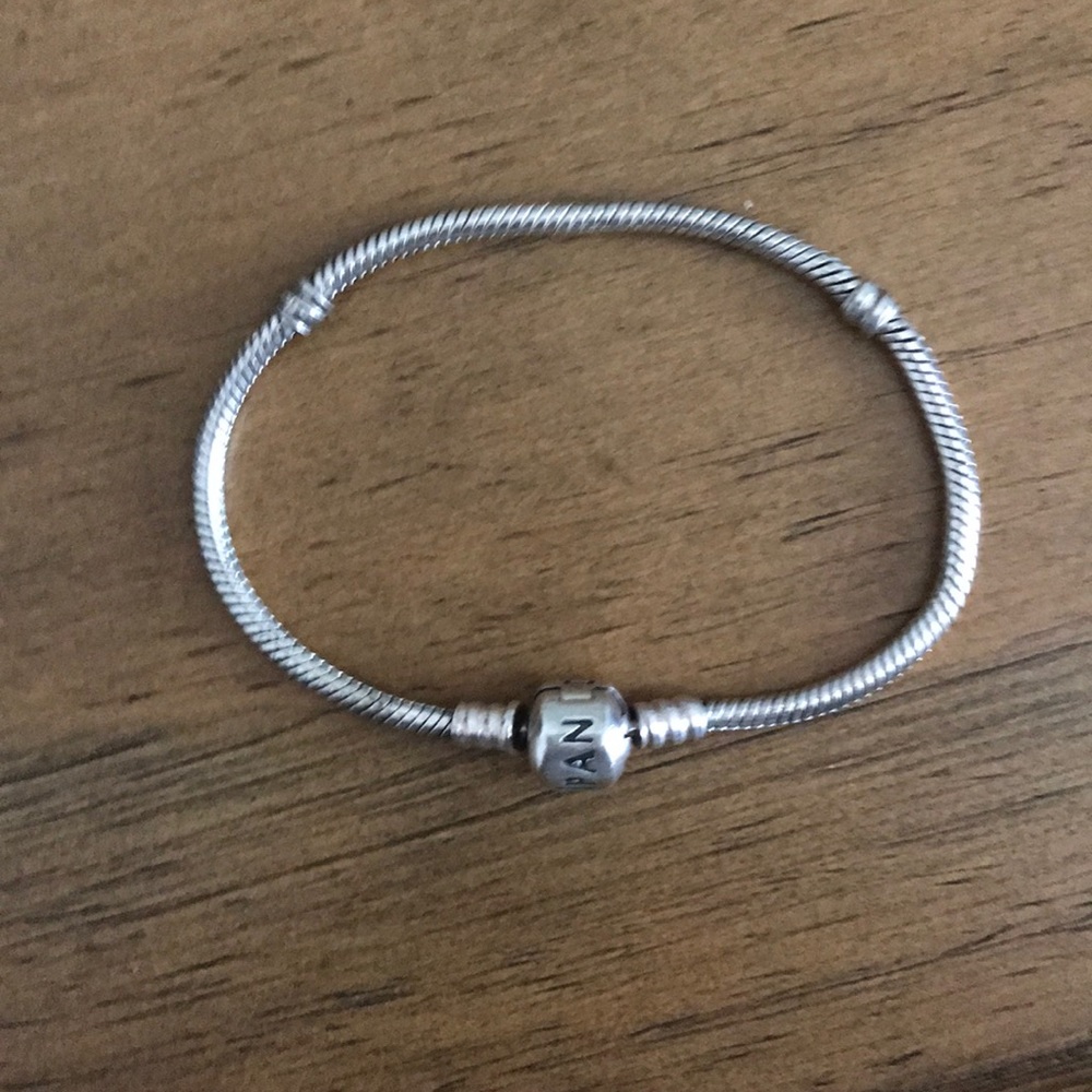 Pandora bracelet- 7.1” long